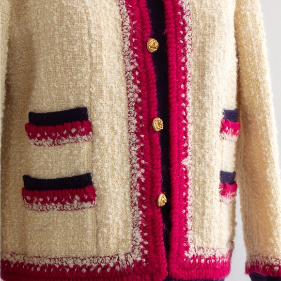 Museum Chanel 1964 Haute Couture Coco Gabrielle Ecru Tweed Gold Lion Jacket - Picture 8 of 17